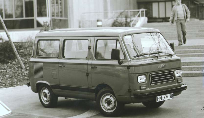 Fiat_900