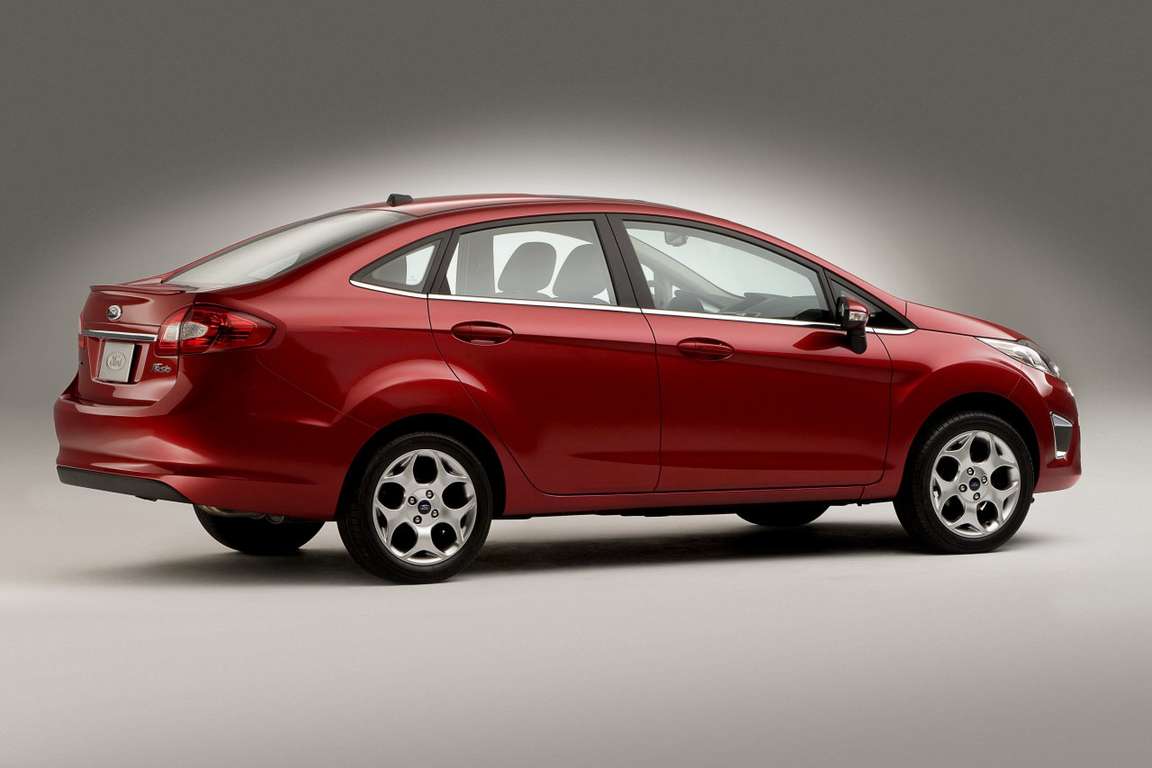 Ford_Fiesta_Sedan