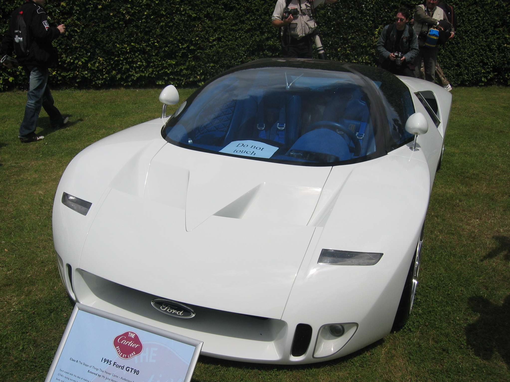 Ford_GT_90
