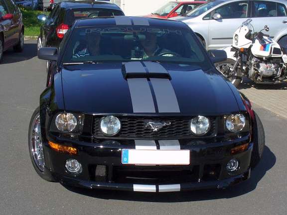 Ford Mustang GT #8706316