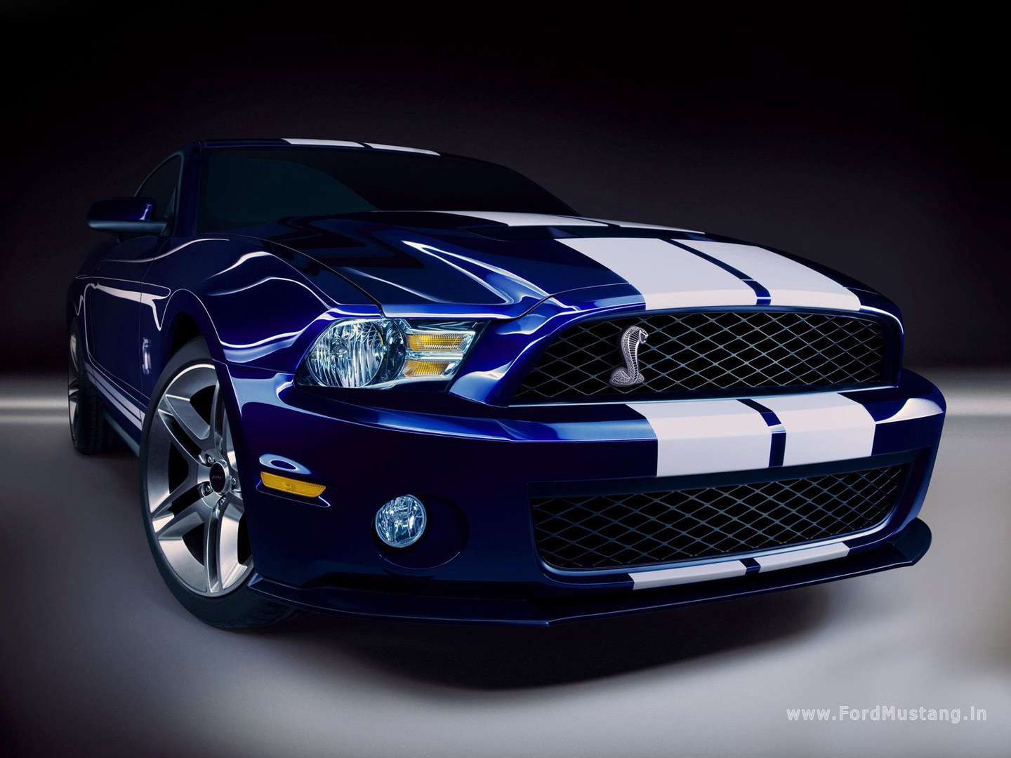 Ford Mustang #9478391