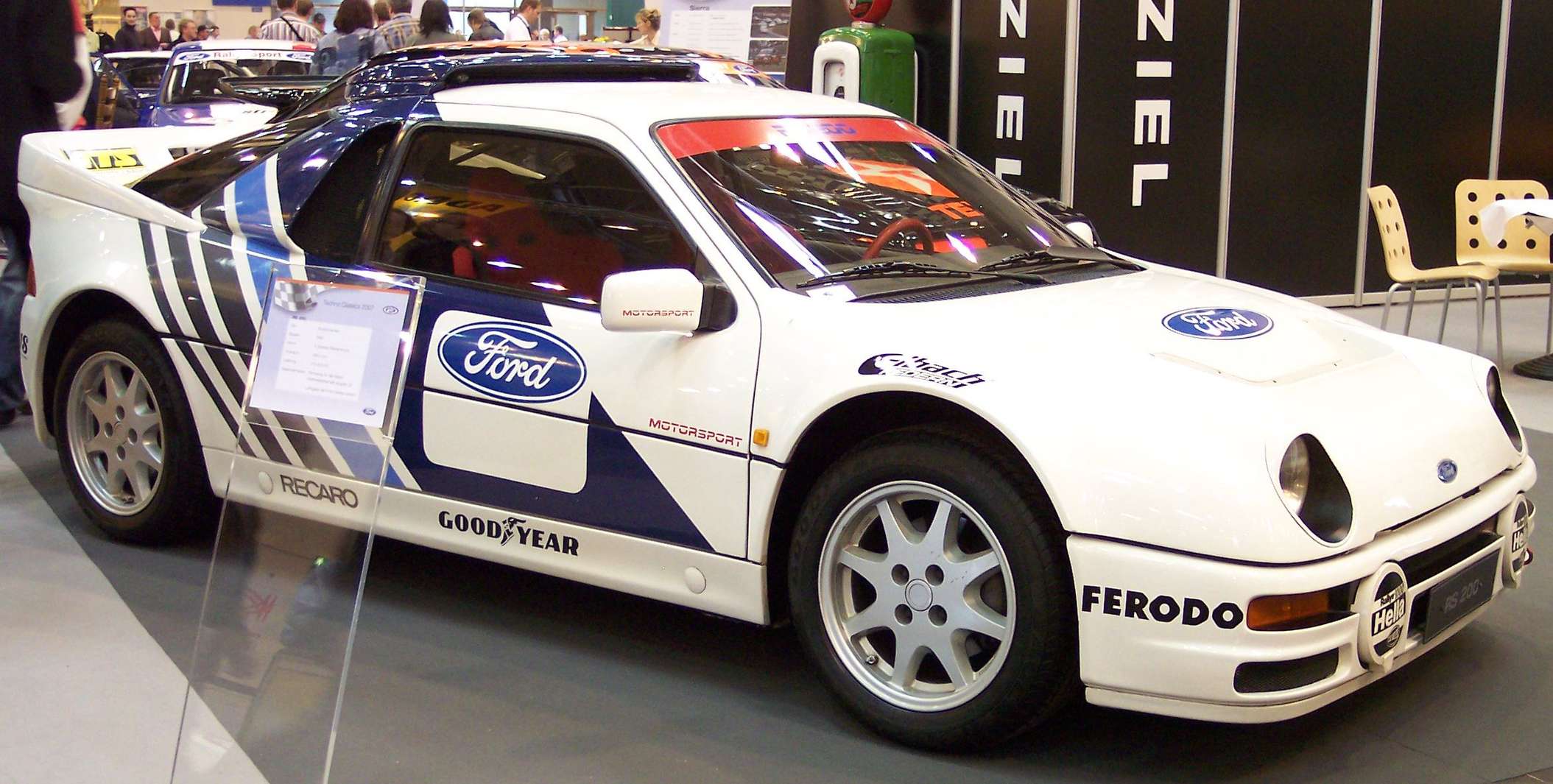 Ford_RS_200