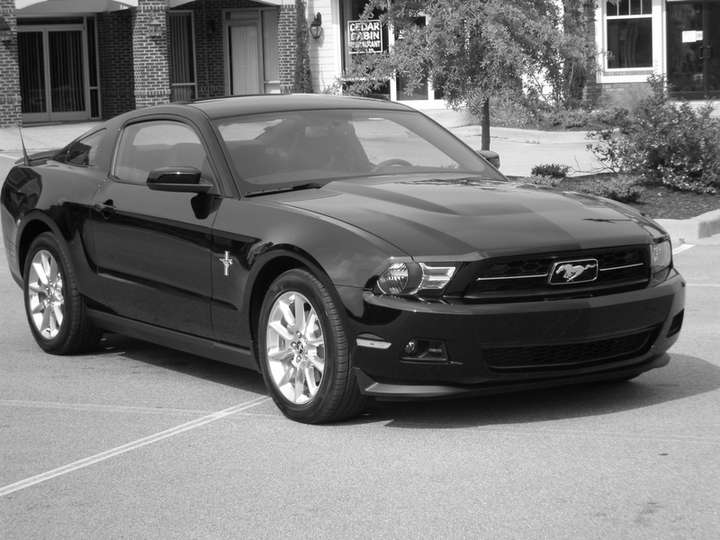 Ford_Mustang_V6