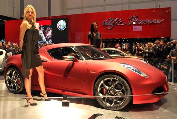 Alfa Romeo 4C #8163853