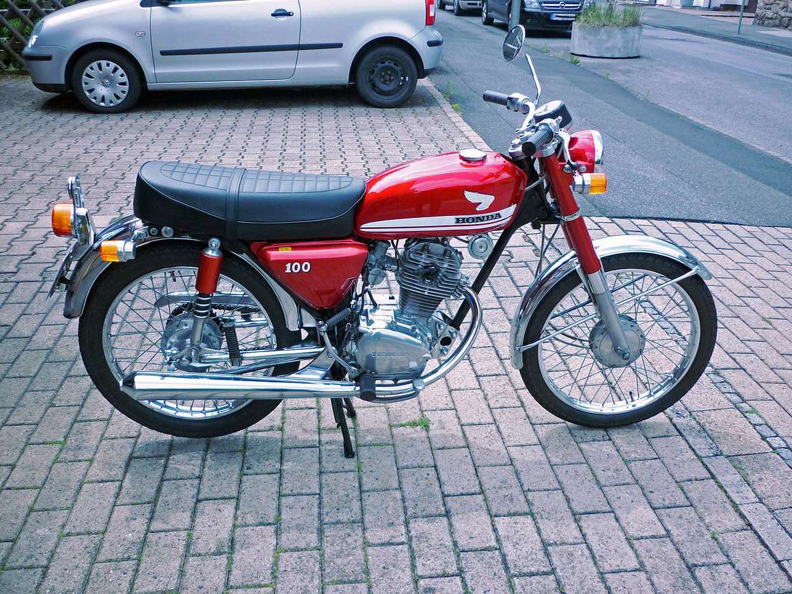 Honda CB 100 #8317280