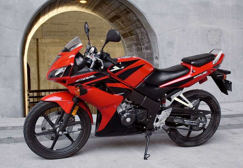 Honda_CBR_125