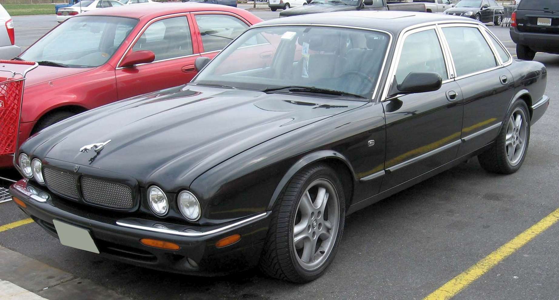 Jaguar XJR #9523887