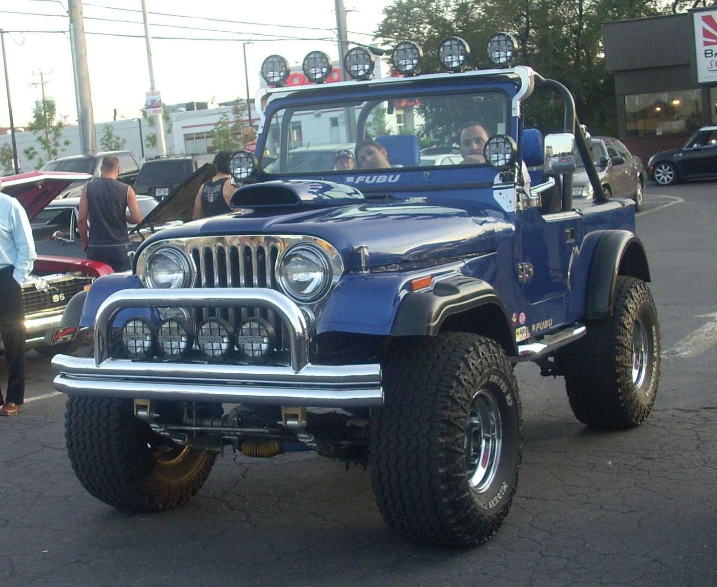 Jeep CJ #8762569