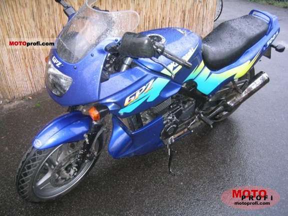 Kawasaki GPZ 500 #8750751
