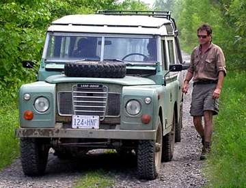 Land-Rover_88