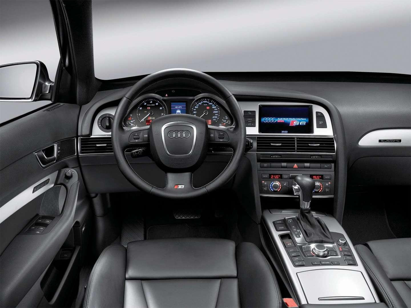Audi S6 #9396140