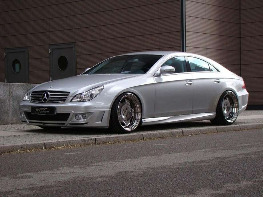 Mercedes-Benz_CLS