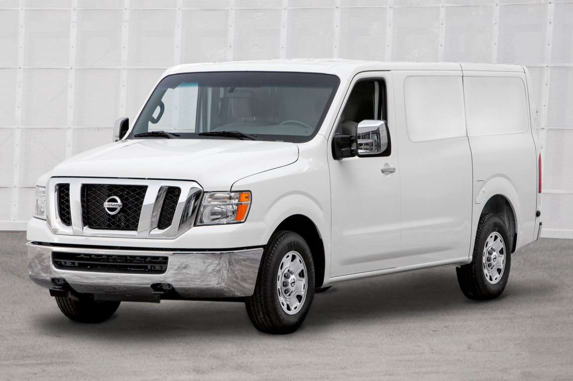 Nissan_NV