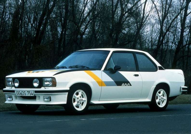Opel_Ascona_400