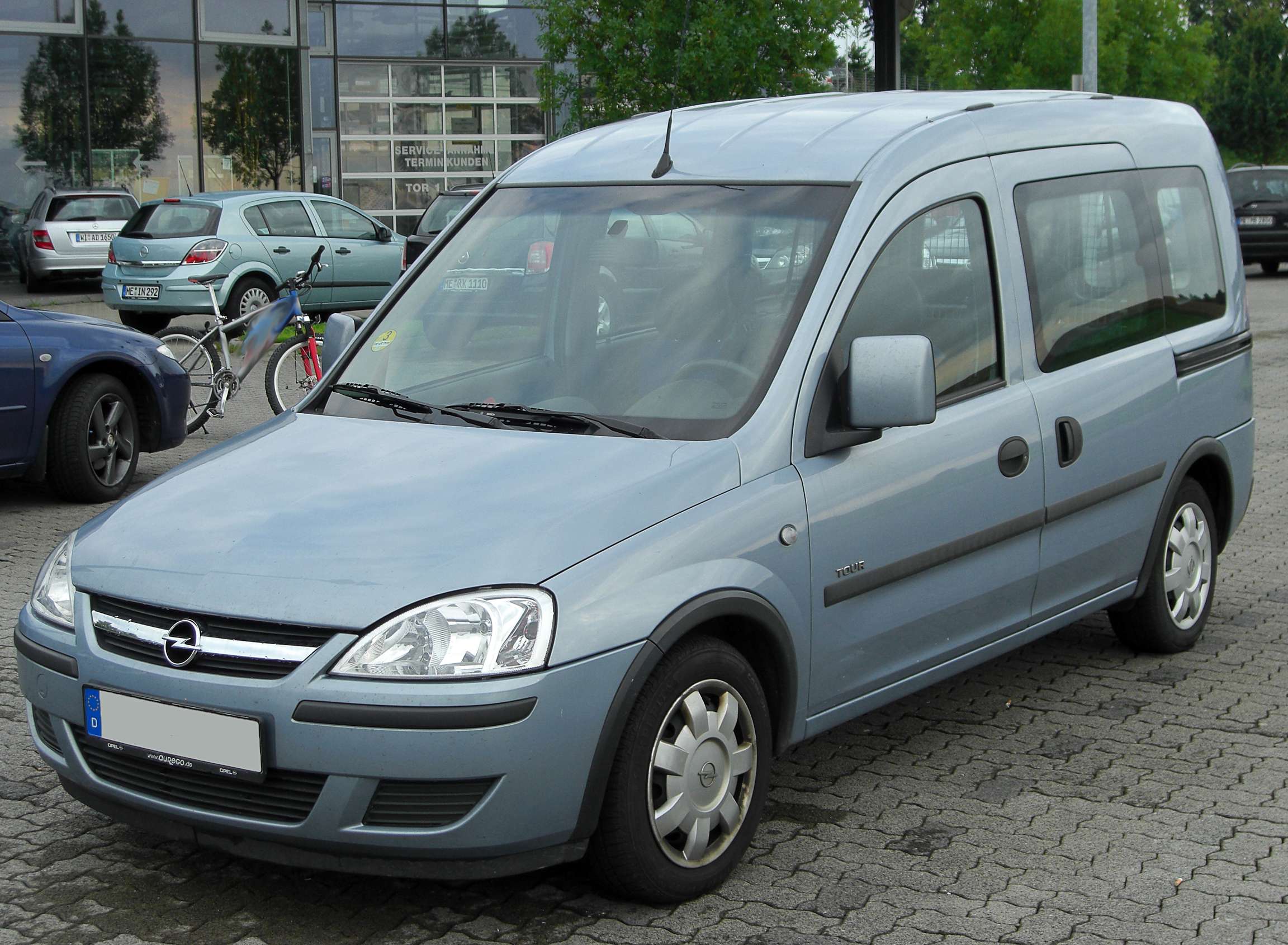 Opel_Combo
