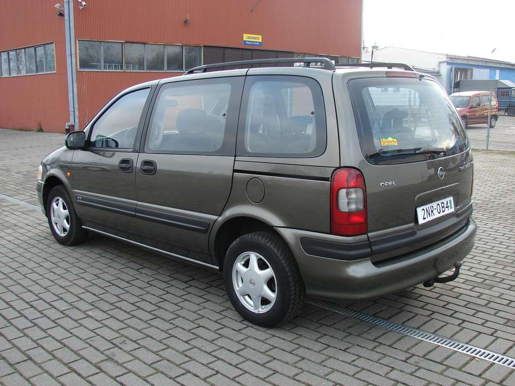 Opel_Sintra