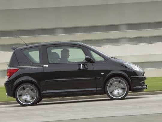 Peugeot_1007