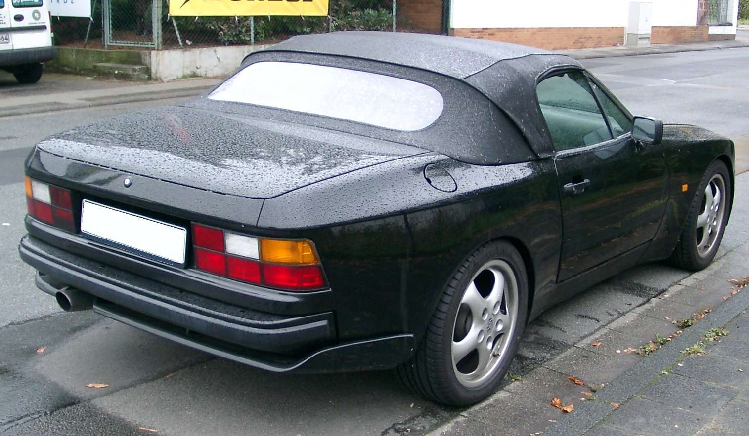 Porsche 944 #8952323