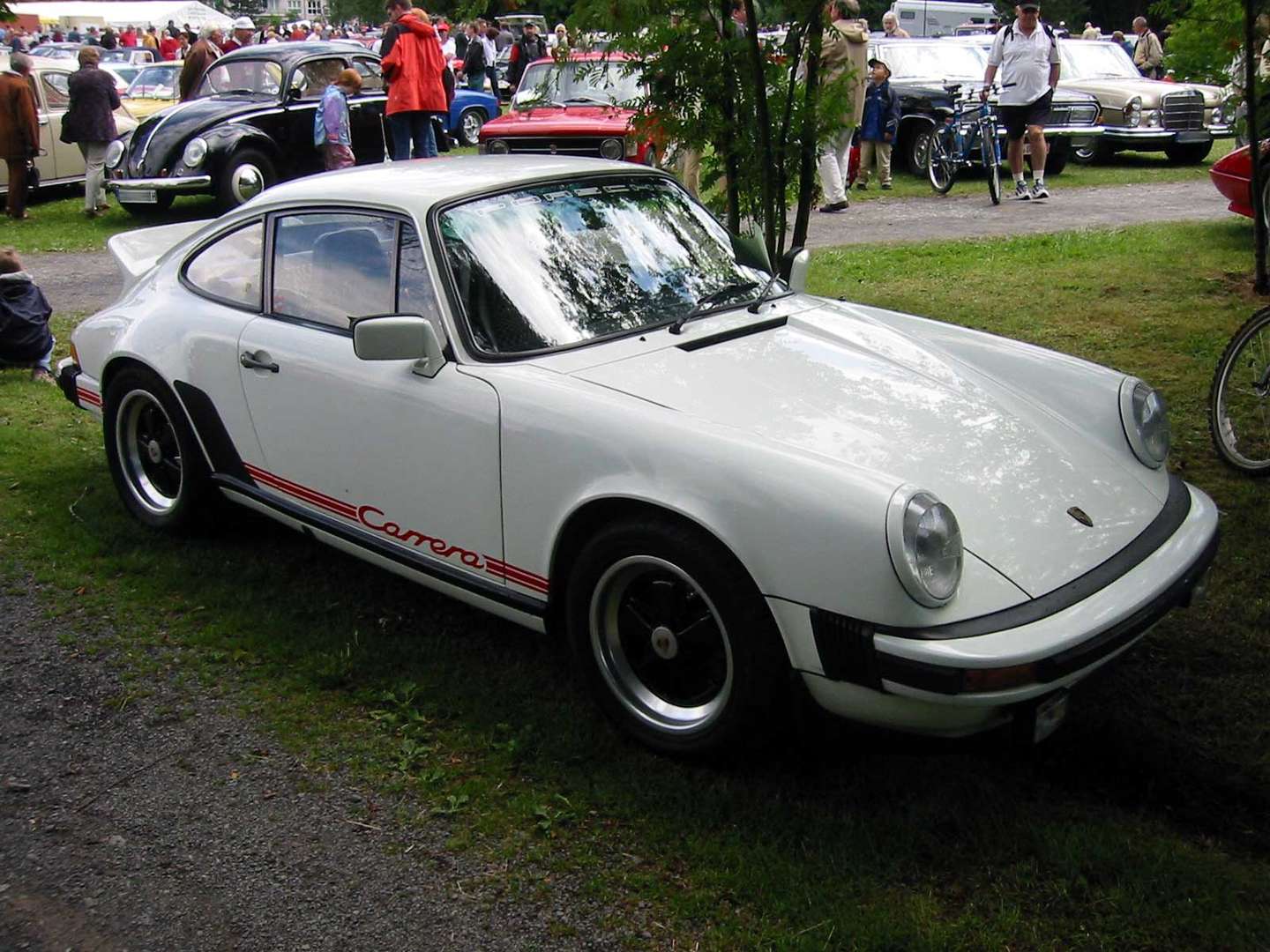 Porsche_911_Carrera