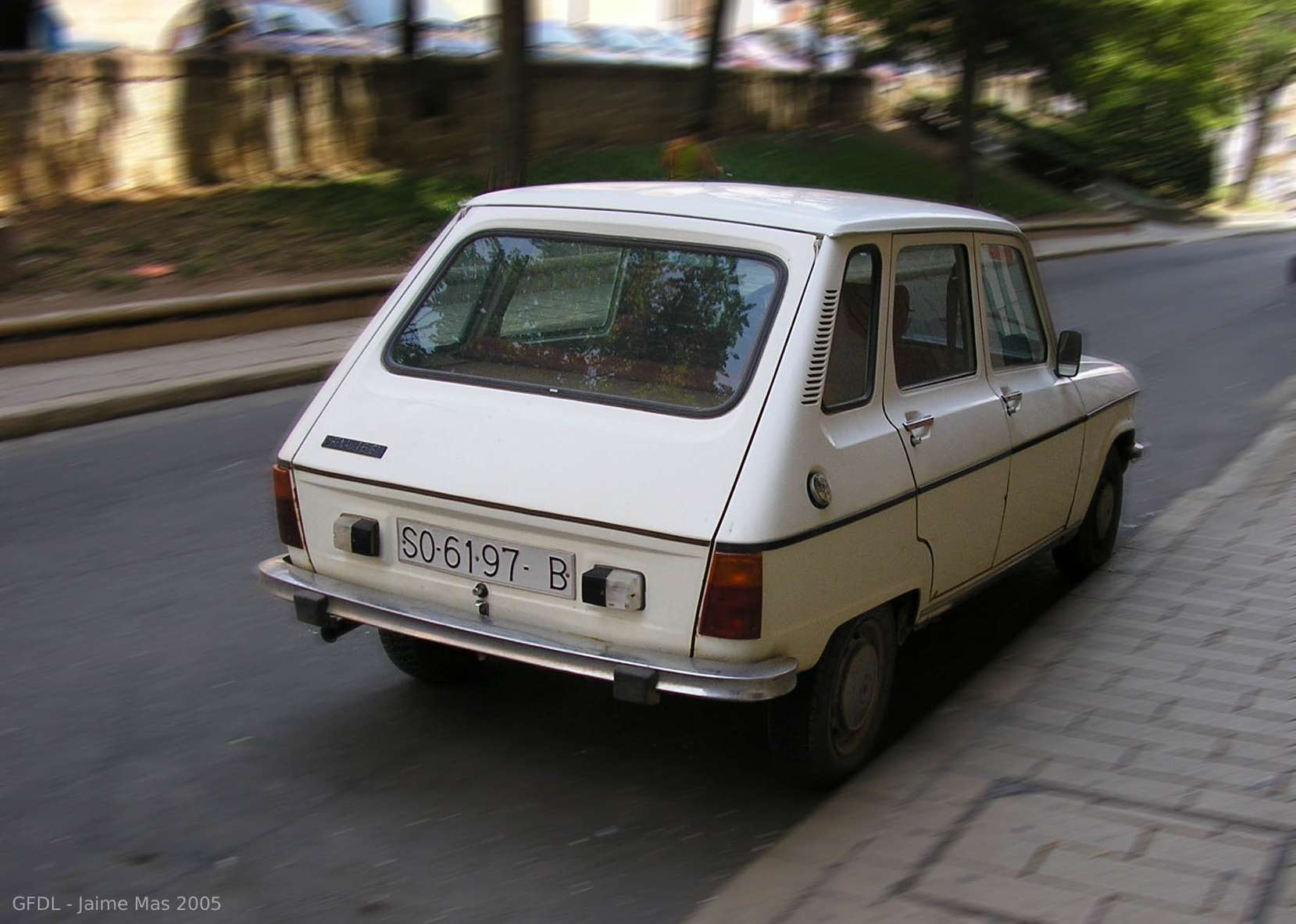 Renault 6 #7241564