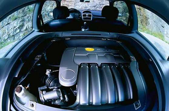 Renault_Clio_V6