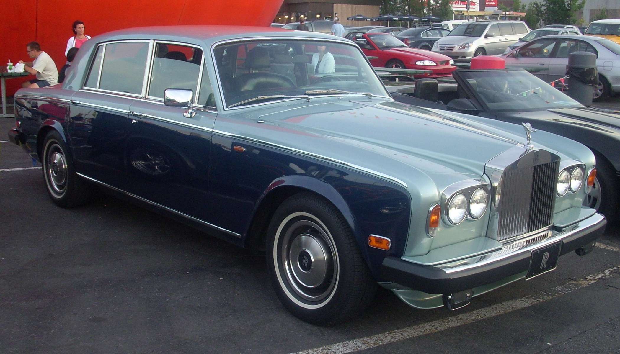 Rolls-Royce Silver Wraith #8863419