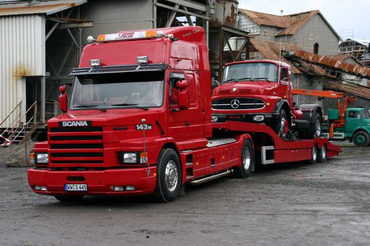 Scania_143
