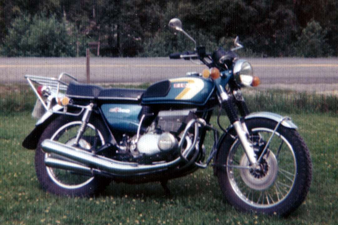Suzuki_GT_380