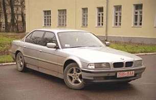 BMW_728i