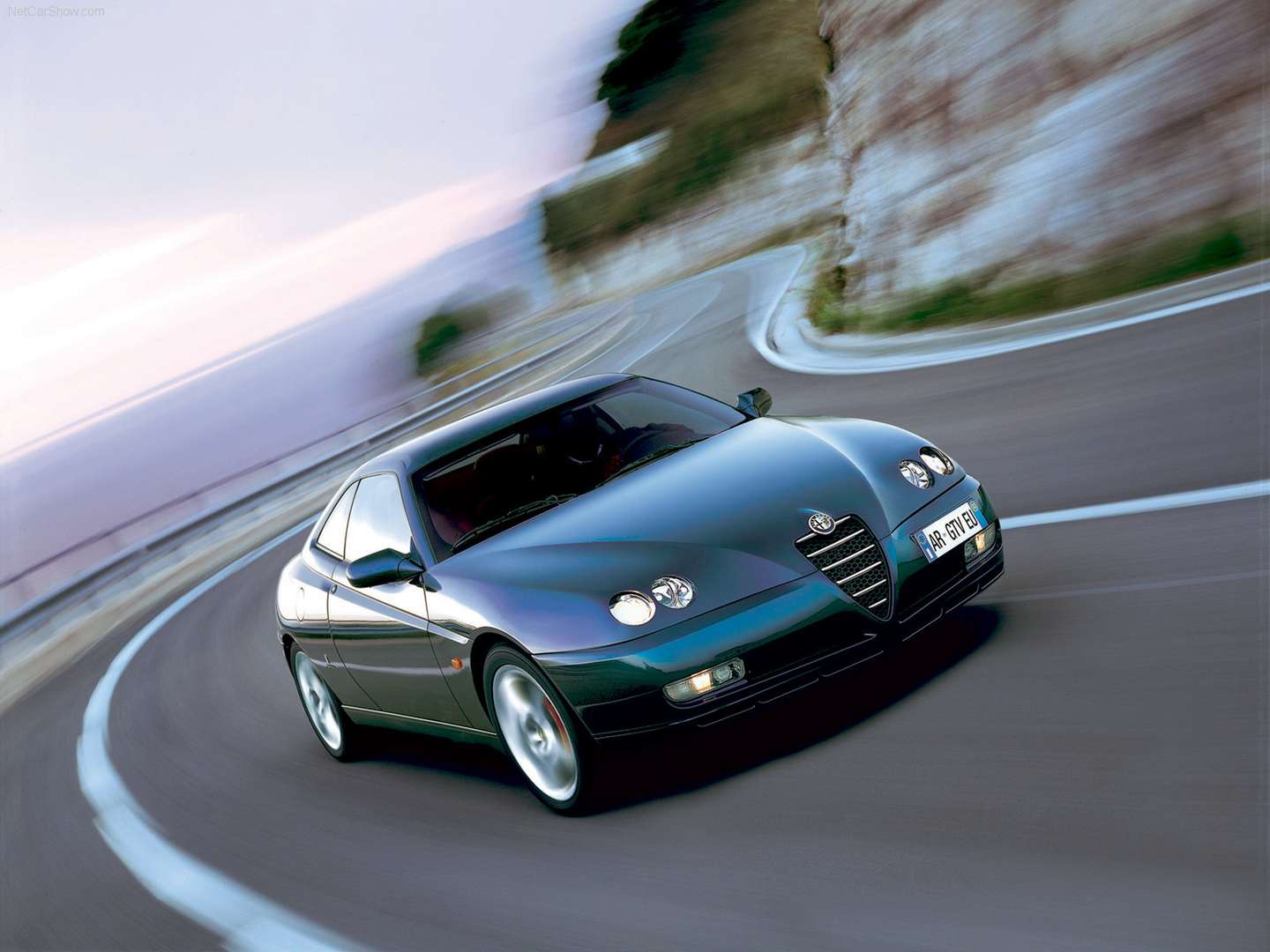Alfa_Romeo_GTV