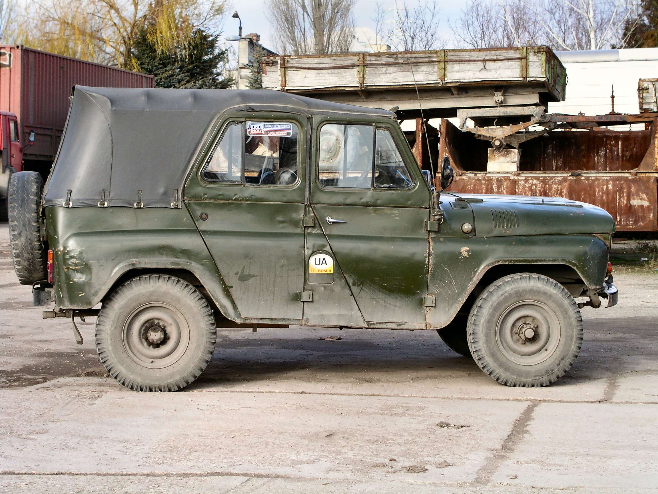 UAZ_469