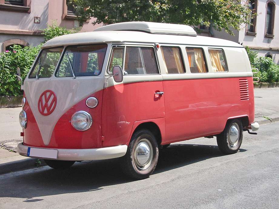 Volkswagen Bus #8808572