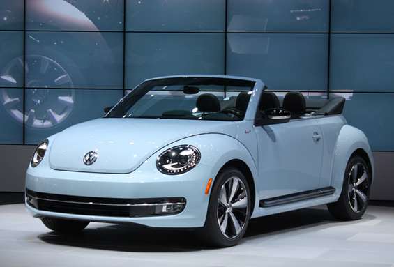 Volkswagen_Beetle_Convertible