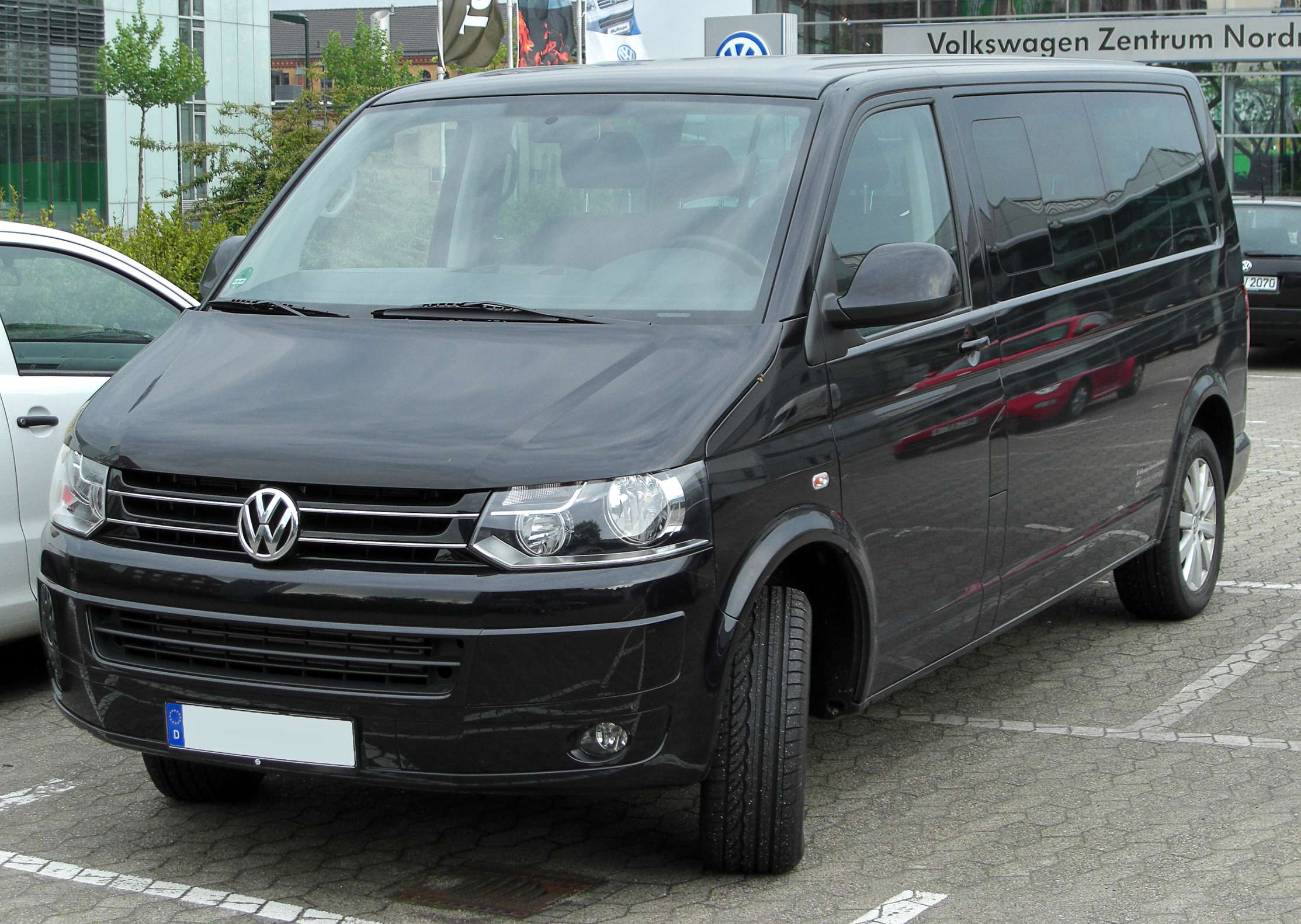 Volkswagen Caravelle #9534426