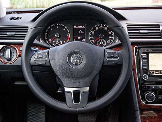 Volkswagen Passat TDI #7221555