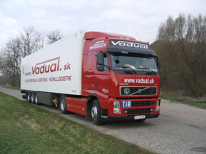 Volvo_FH_440