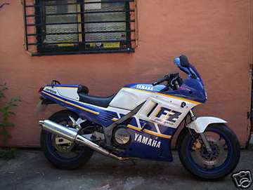 Yamaha FZ 750 #8801660