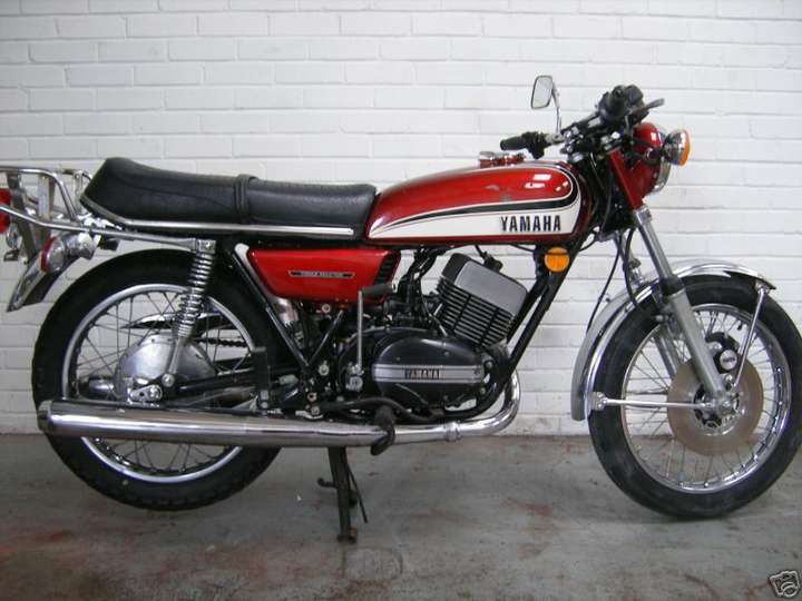 Yamaha RD350 #7242998