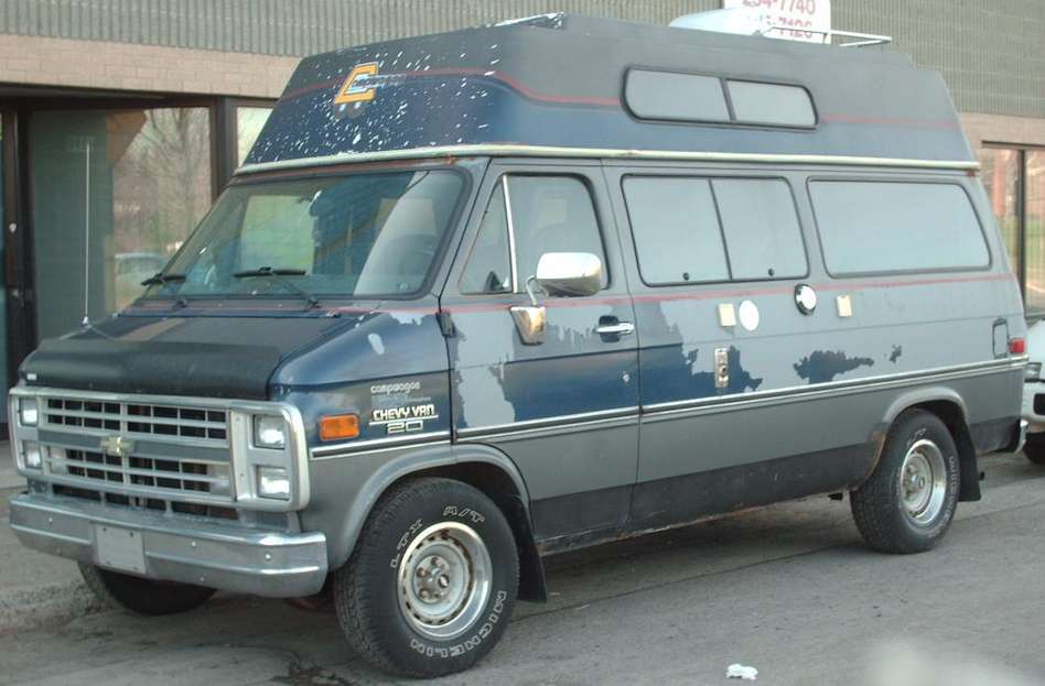 Chevrolet Van #8679237