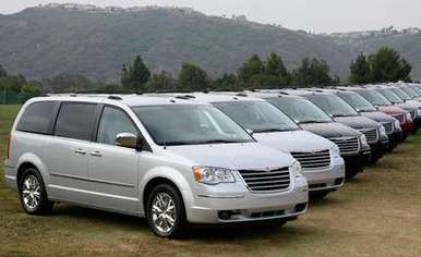 Chrysler_Caravan