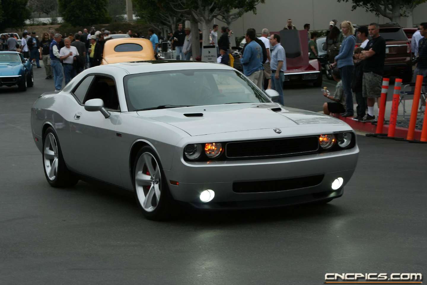 Dodge Challenger #7416971