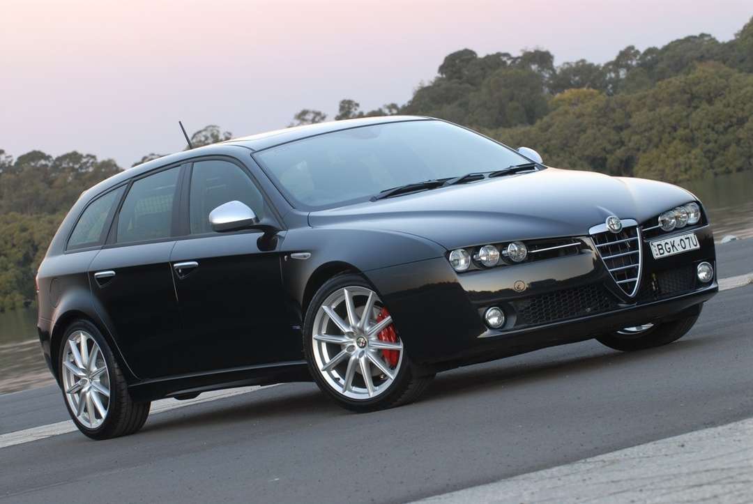 Alfa Romeo 159 Ti #8305359