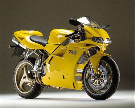 Ducati_748