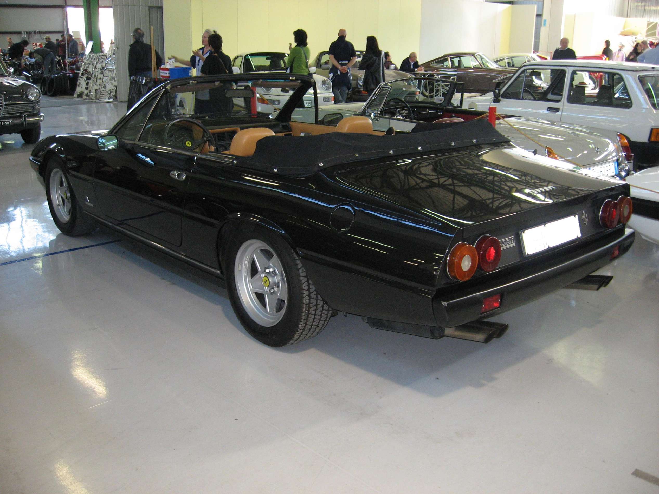 Ferrari 400 #9661534