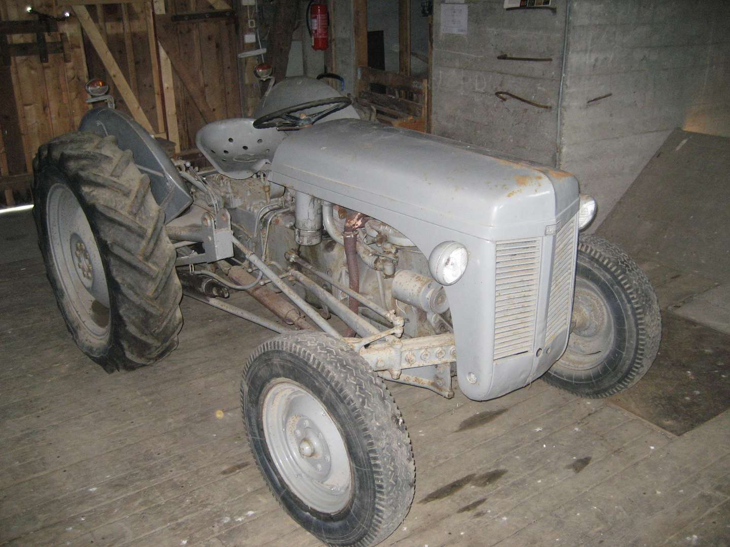 Ferguson Tractor #9633989