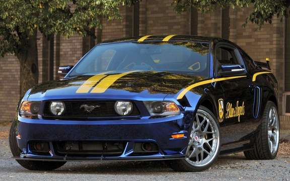 Ford Mustang GT 2012: A special edition "Blue Angels" picture #5