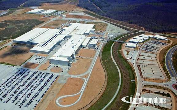 Volkswagen inaugurates its new American plant picture #2