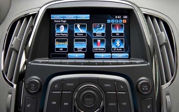 Buick IntelliLink system presents its