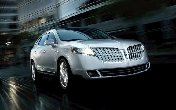 Lincoln MKT: Town Car Edition picture #9