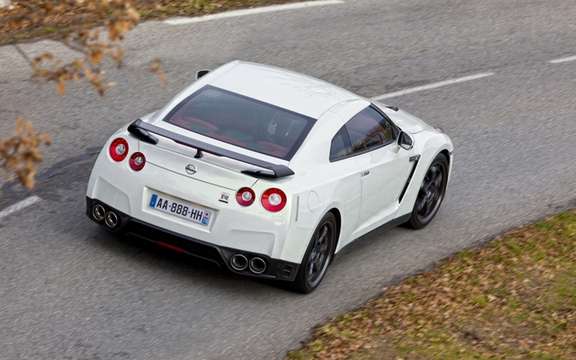 Nissan GT-R Egoist: She wears beautifully name picture #5
